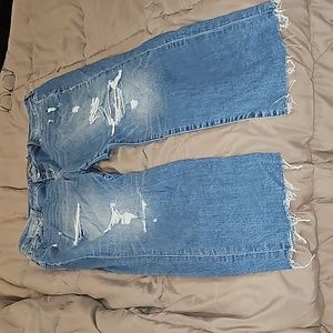 Torrid distressed crop boyfriend jeans size 18